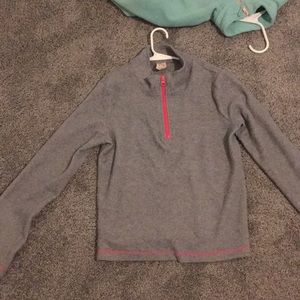 Grey and pink hidden neak